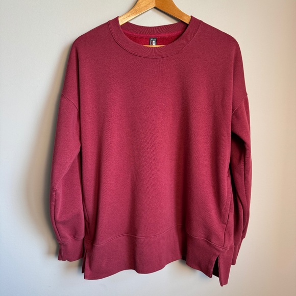 Kirkland Signature Womens Cozy Long Sleeve Sweatshirt Burgundy Sz Large Pockets - Picture 1 of 13